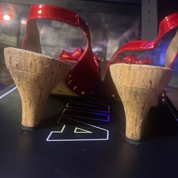 Women’s Summer Red Peep Toe/Sling Back Heels - Picture 3 of 5